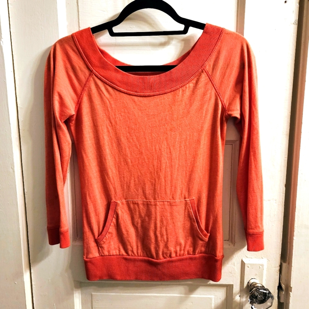 Women's Forever 21 Two Tone 3/4 Length Sleeves, Size M
